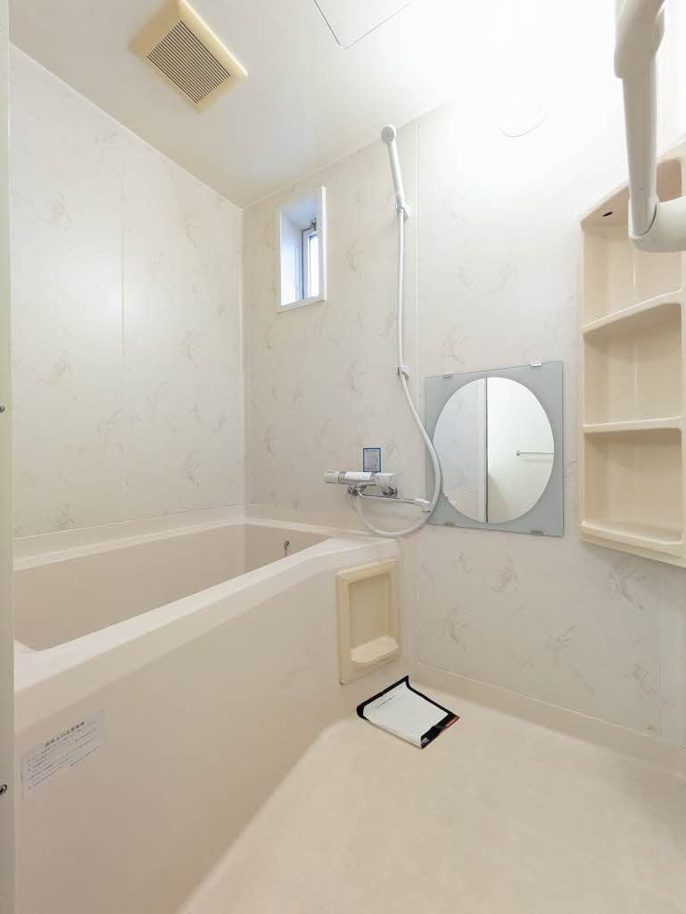 マキハウスB棟の浴室