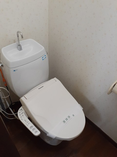 タウンハウスのトイレ
