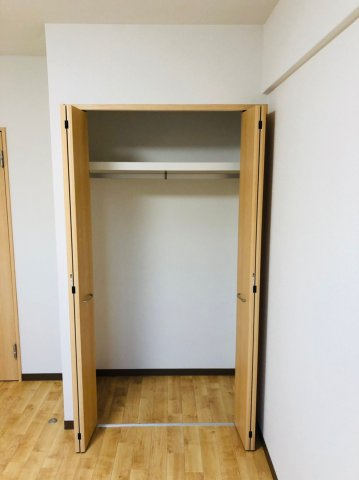 仲介手数料無料！！A・City港宝神の収納