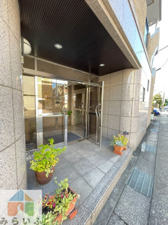 【エントランス】