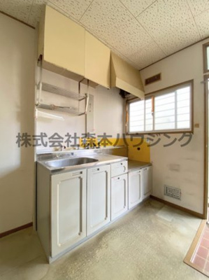 【キッチン】 | 　翠甲園ハイツ | キッチンです