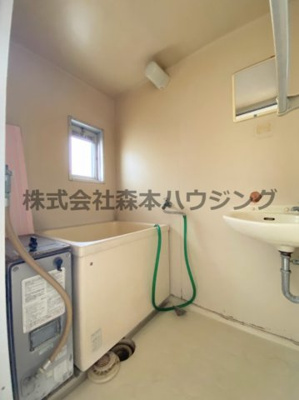 【浴室】 | 　翠甲園ハイツ | 日々の暮らしに欠かせないお風呂です