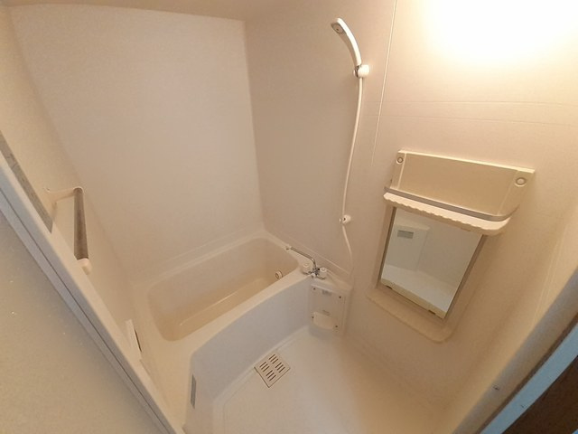 グランセレッソ壱番館の浴室