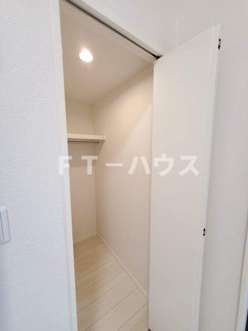 スエルテ幕張本郷の収納