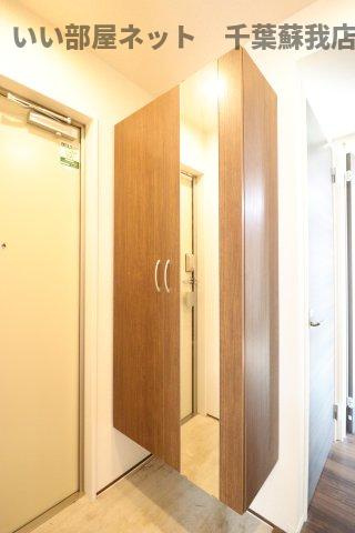 ミッドタウンおゆみ野の玄関|ゆったりとした玄関です