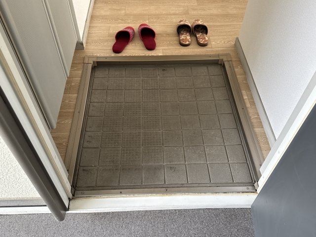 サンライフ海田の玄関