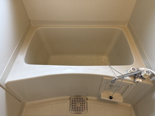 サンライフ海田の浴室