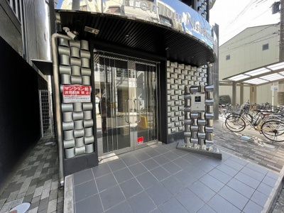 【エントランス】 | プレミアム西田辺