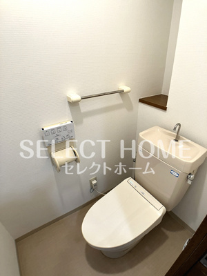 【トイレ】 | シャトー岡崎Ⅱ番館 | 落ち着いた色調のトイレです