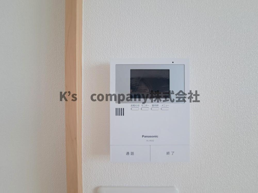 茅ヶ崎市美住町　中古戸建のセキュリティ|訪問者の顔が確認できるテレビモニター付きインターホン☆