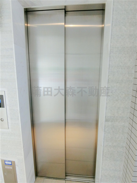 エスティム南六郷@仲介手数料最大無料のその他共用部分|TVモニター付エレベーター