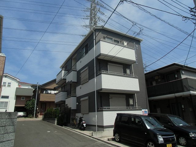 第５アトムステーションビルの外観