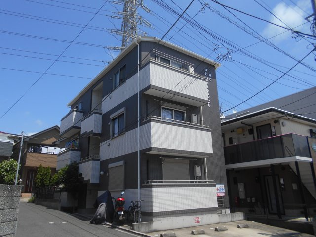 第５アトムステーションビルのエントランス|陽当り良好です。