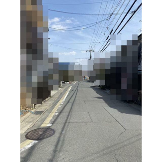 【前面道路含む現地写真】