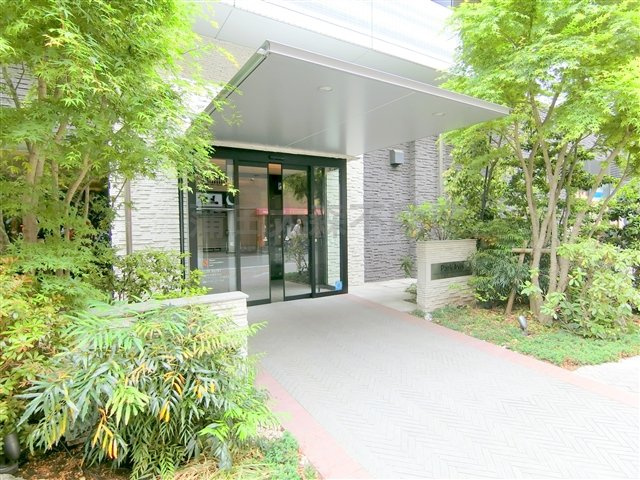 パークアクシス蒲田ステーションゲートの外観