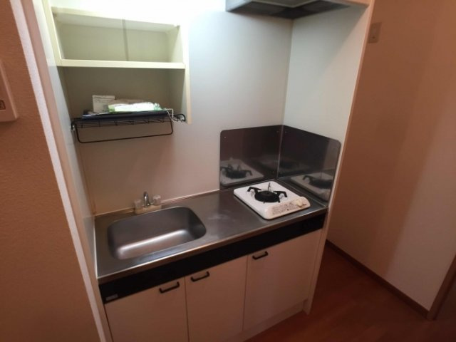 千葉市花見川区幕張本郷５丁目のアパートのキッチン|システムキッチン