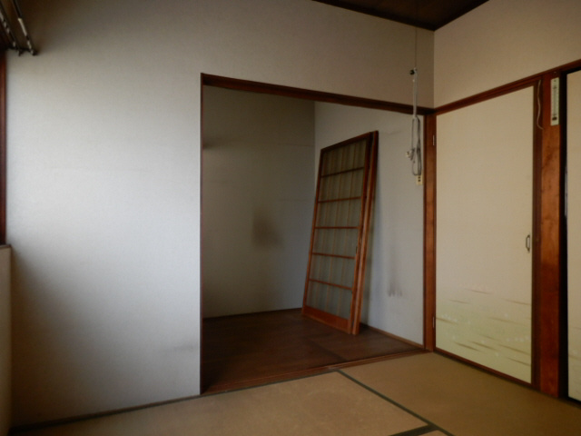 本間借家の子供部屋