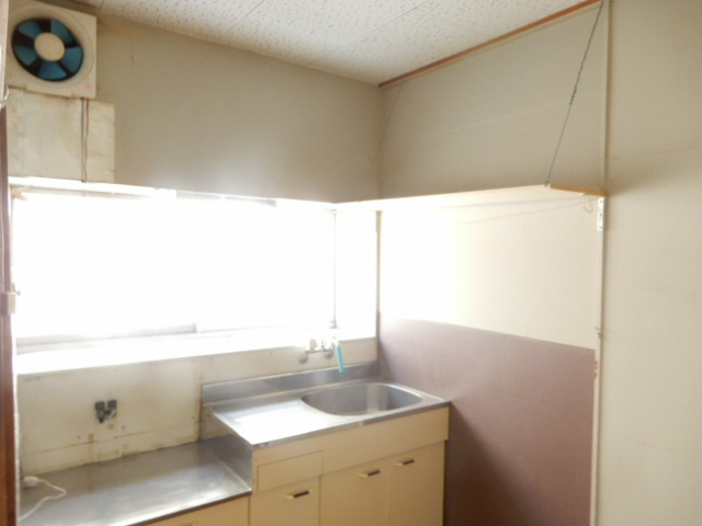 本間借家のキッチン