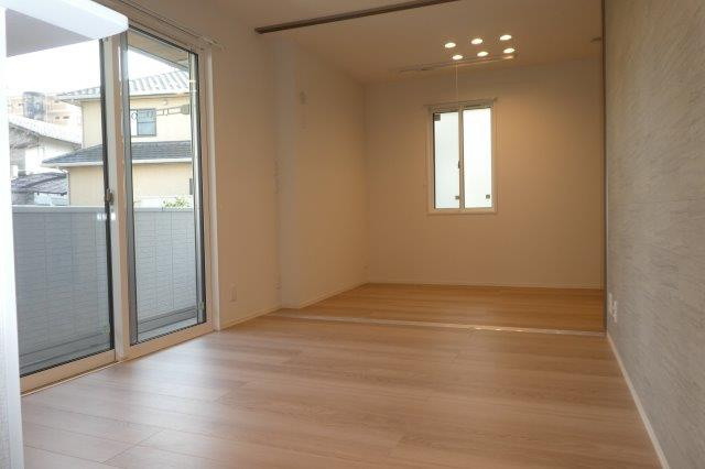 ラ・レコルトⅡの居間・リビング