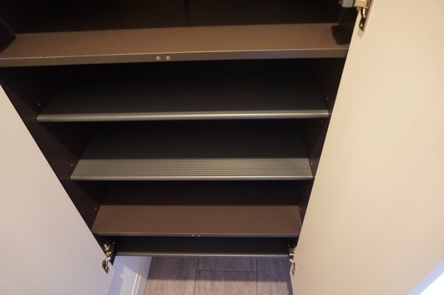 ウエスタンハイツ17の収納