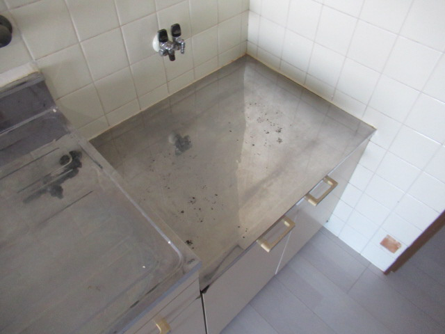 伊勢田マンションのキッチン