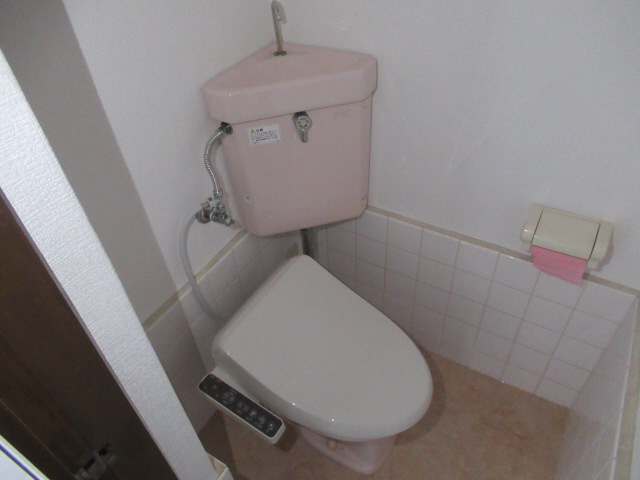 伊勢田マンションのトイレ