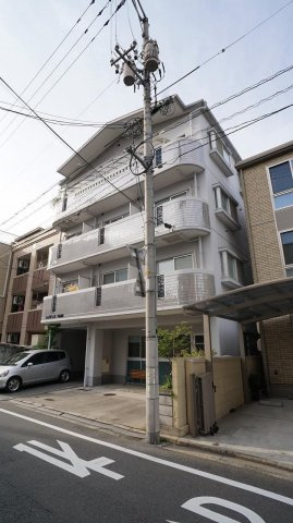 レジデンスK＆Mの外観