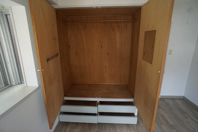 レジデンスK＆Mの収納