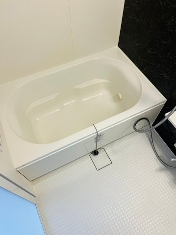 仲介手数料0円！エスカルコートの浴室