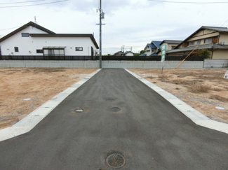 【前面道路含む現地写真】 | 2号地・3号地の延長敷地部分になります。4号地・5号地の通行地役権設定あり。
