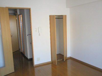 【寝室】 | サン・アペックス四日市 | ※同建物同型タイプ