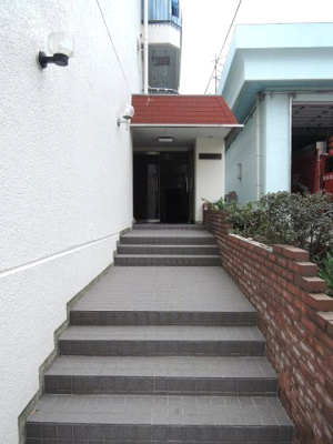 【エントランス】 | 【売主直売】大口キャッスル美研 | エントランス部分です。