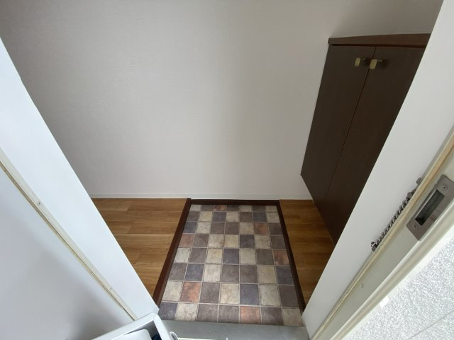 ガーデンハウス Ｃ棟の玄関