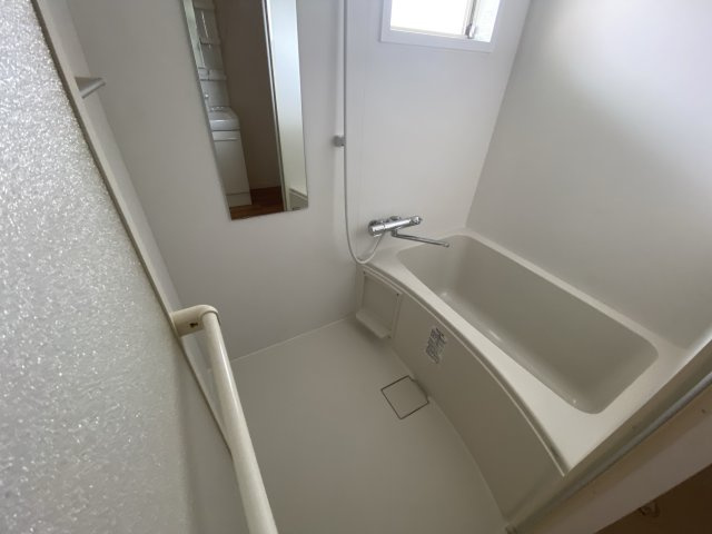 ガーデンハウス Ｃ棟の浴室