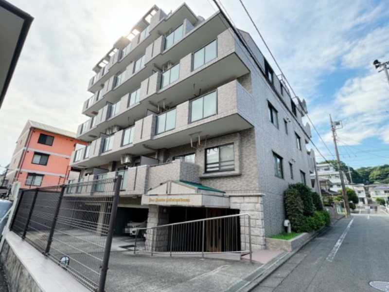 『八王子市マンション』ライオンズマンション京王南大沢【仲介手数料無料】　八王子市南大沢1-20-12