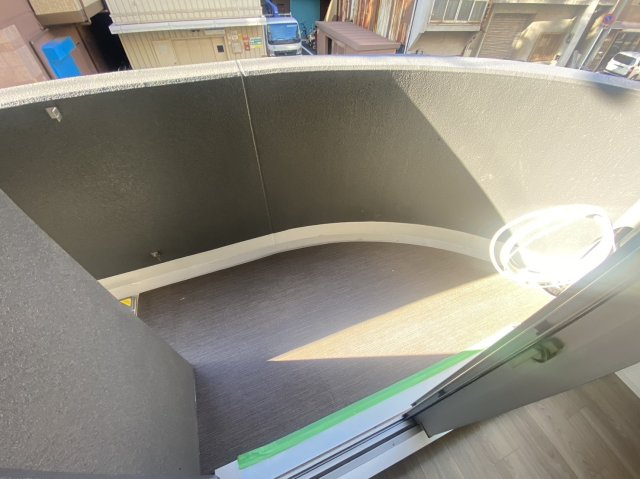 セレニテ九条リアンのバルコニー