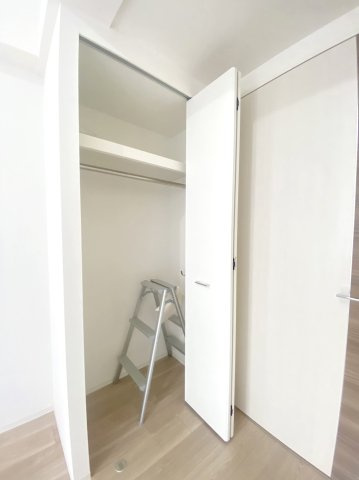 セレニテ九条リアンの収納