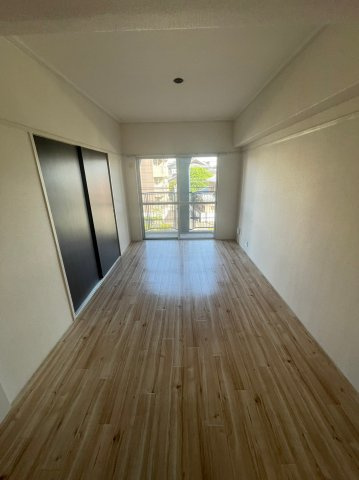 仲介手数料0円！！梅野ビルの居間・リビング