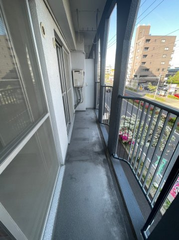 仲介手数料0円！！梅野ビルのバルコニー