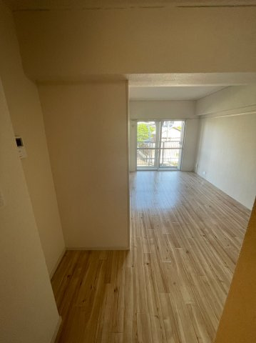 仲介手数料0円！！梅野ビルの居間・リビング