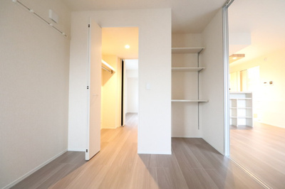 【寝室】 | Lucky circle Hiyoshi