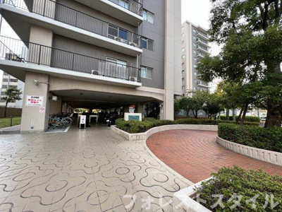 【エントランス】 | ファミール守口