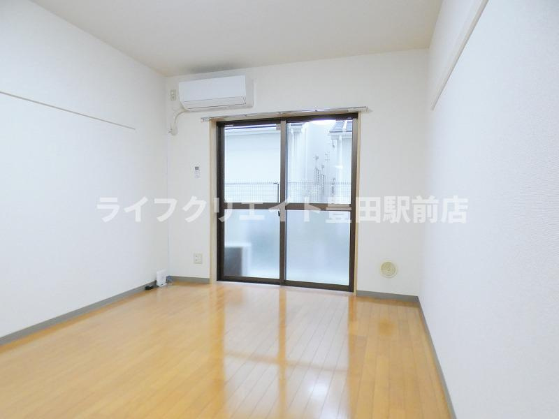C's29KADOKURAの居間・リビング