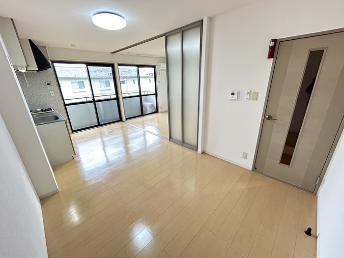 ロードキャッスル　A棟の居間・リビング