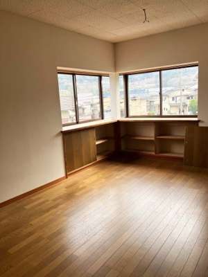 【洋室】 | 亀岡　篠町見晴三丁目一戸建