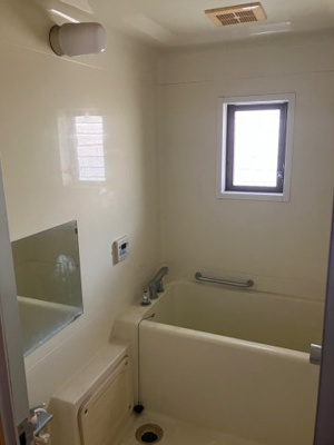 【浴室】 | 亀岡　篠町見晴三丁目一戸建