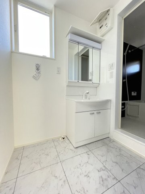 【洗面所】 | リブエール上諏訪B