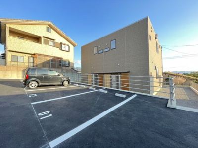 【駐車場】 | リブエール上諏訪B