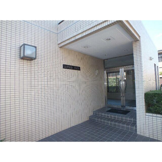 【エントランス】 | 清潔なエントランスです