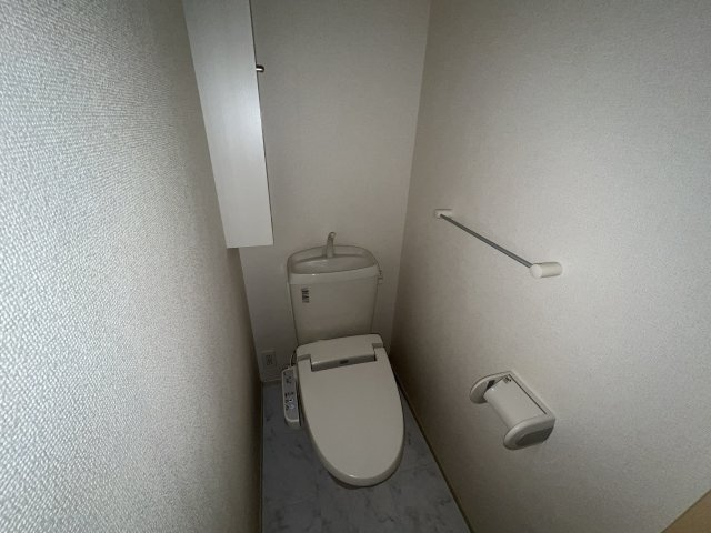 ホワイトローズのトイレ